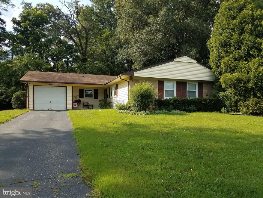 12316 Welling Ln, Bowie, MD 20715 - photo 1