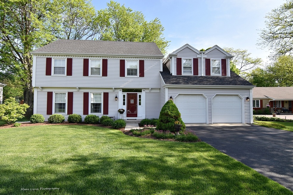 1023 Lexington Ln, Batavia, IL 60510 - photo 1