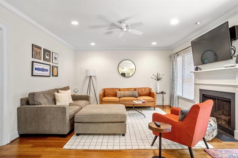 3873 Roswell Rd NE unit 11, Atlanta, GA 30342 - photo 1