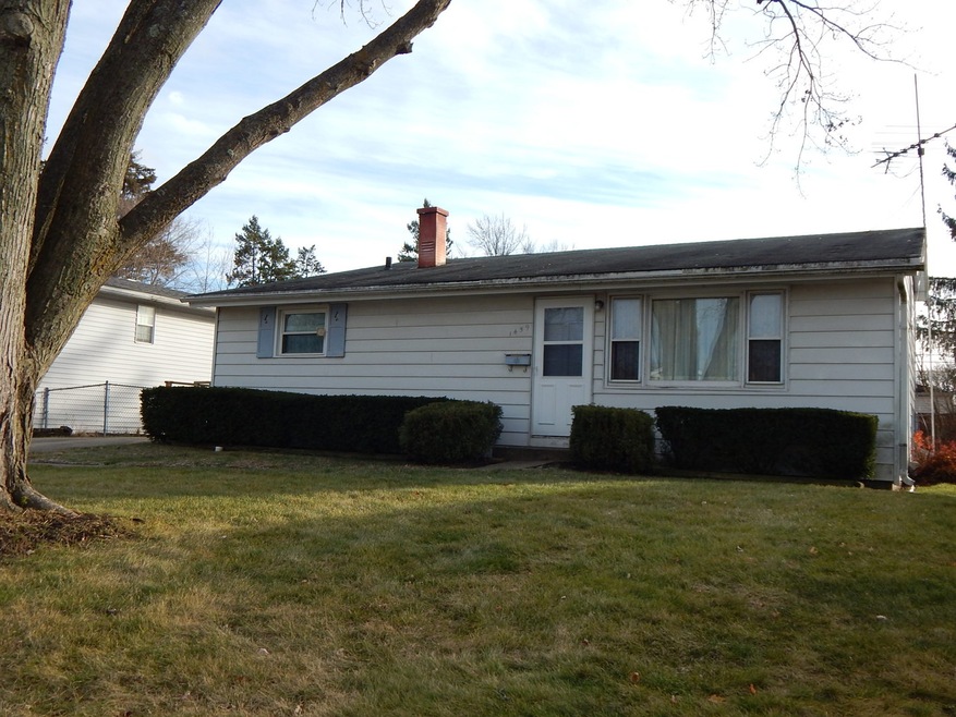 1459 Kings Rd, Carpentersville, IL 60110 - photo 1