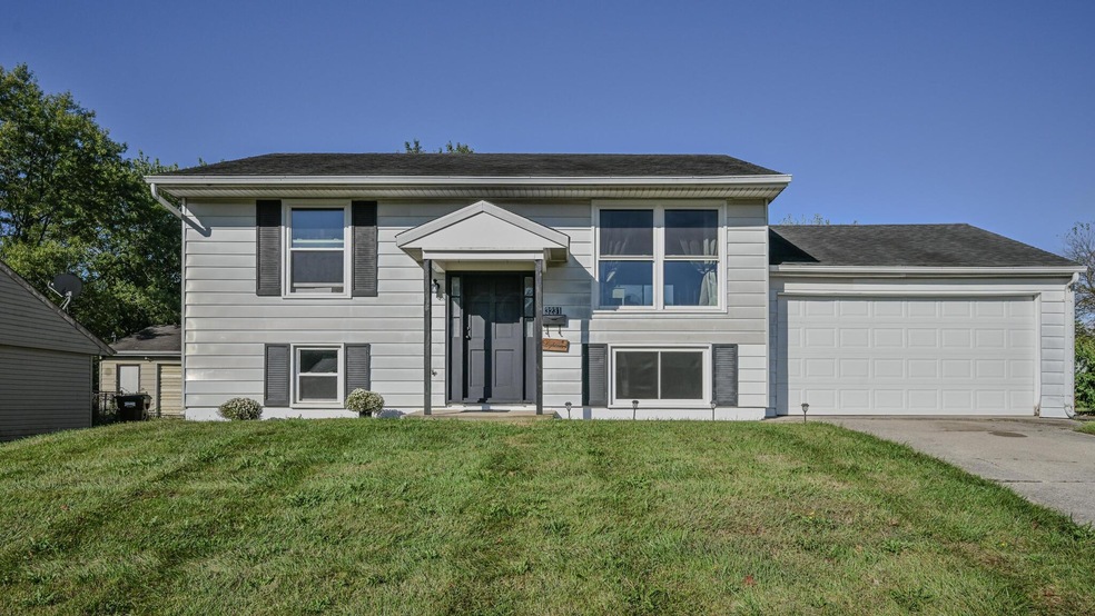 3231 Vineyard St, Springfield, OH 45503 - photo 1