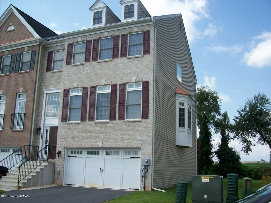 233 Patterson Walk, Easton, PA 18040 - photo 1