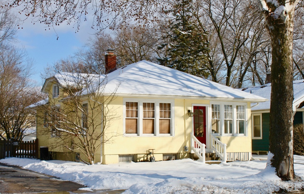 226 S Prairie St, Batavia, IL 60510 - photo 1