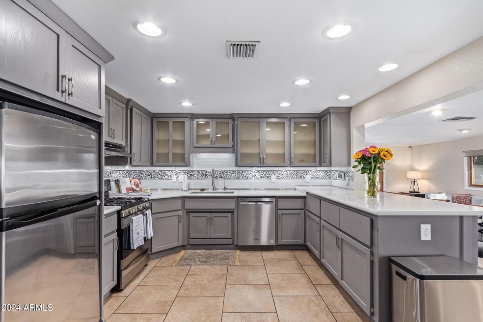 Kitchen 1