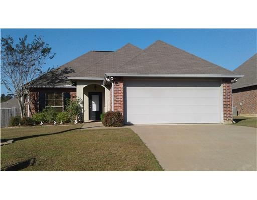 305 Shadow Creek Ave, Pineville, LA 71360 - photo 1