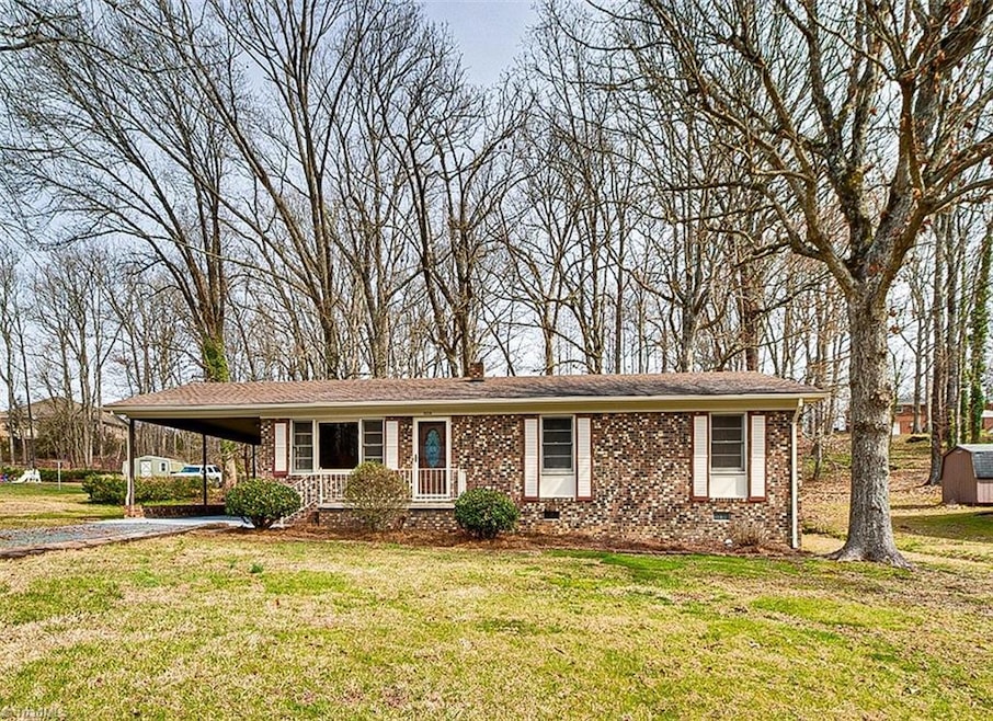 1129 Timberlane, Asheboro, NC 27205 - photo 1