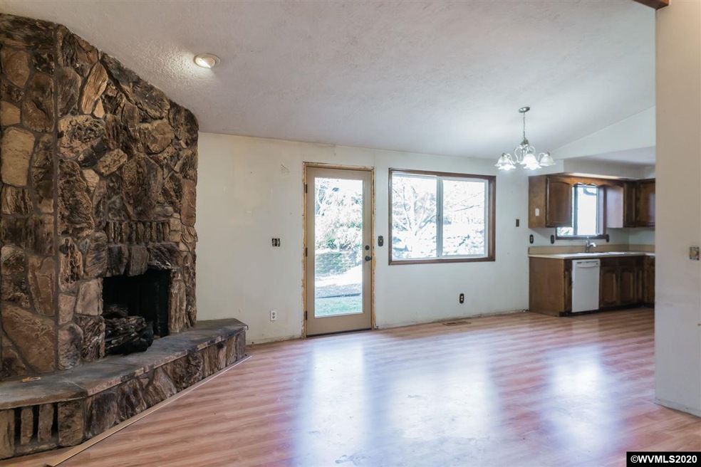 5195 Tanoak Ave SE, Salem, OR 97306 - photo 1