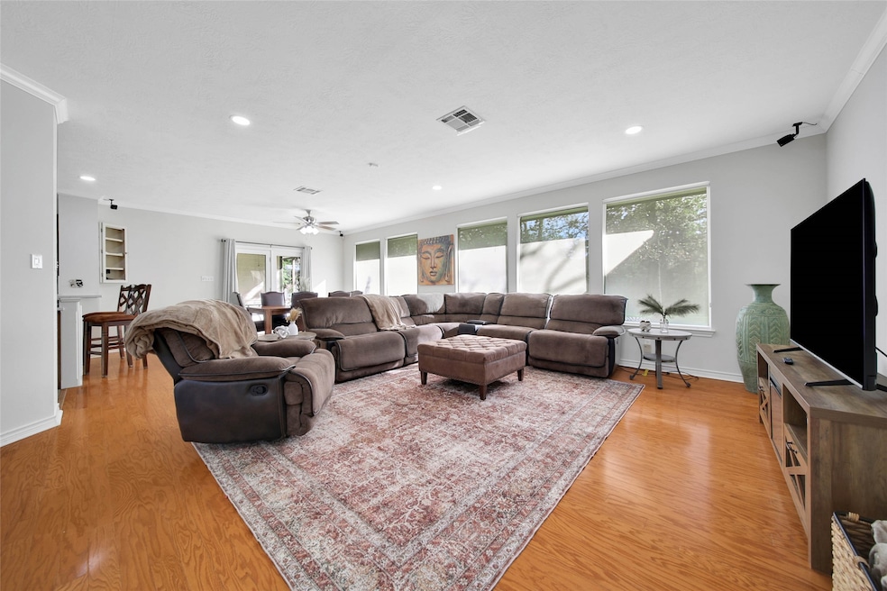 For Rent $2,200/month • Co-Listing Agent