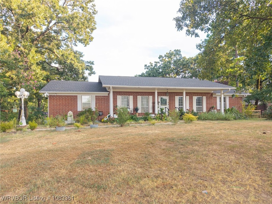 607 W Main St, Charleston, AR 72933 - photo 1