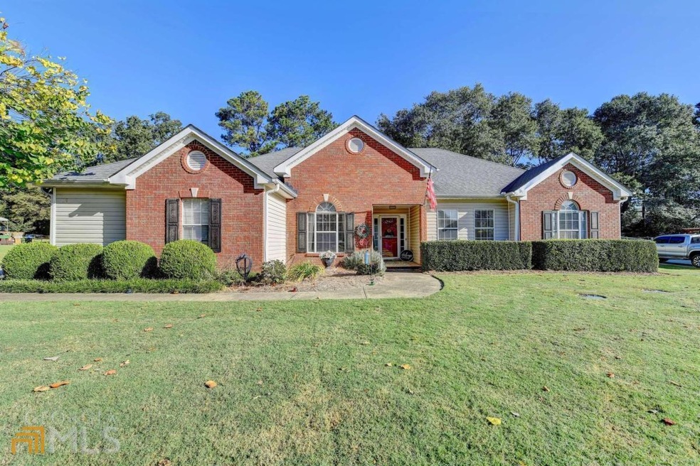 164 Cole Cir, Bethlehem, GA 30620 - photo 1