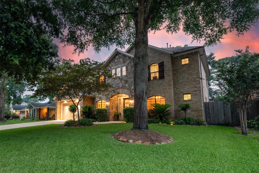 14106 Barryknoll Ln, Houston, TX 77079 - photo 1