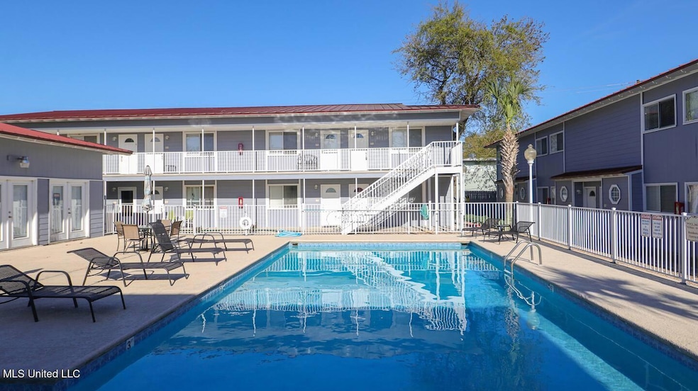 For Rent $1,800/month • Co-Listing Agent