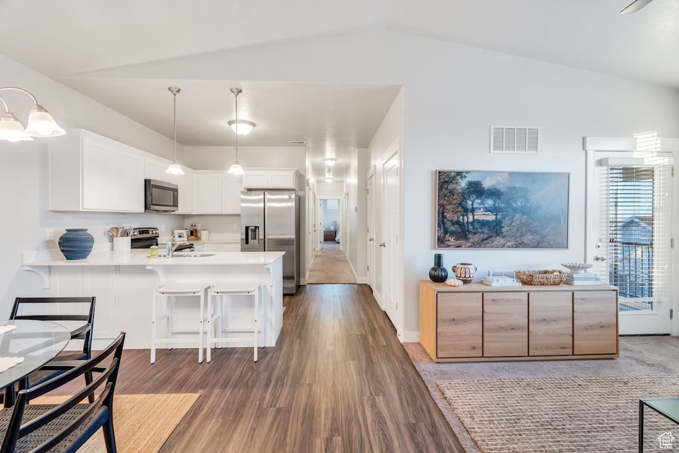 14681 S Astin Ln unit R302, Herriman, UT 84096 - photo 1