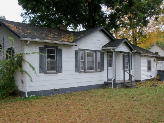300 W Short St, Manchester, TN 37355 - photo 1