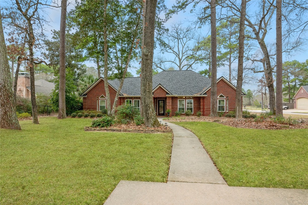 13519 Lost Creek Rd, Tomball, TX 77375 - photo 1