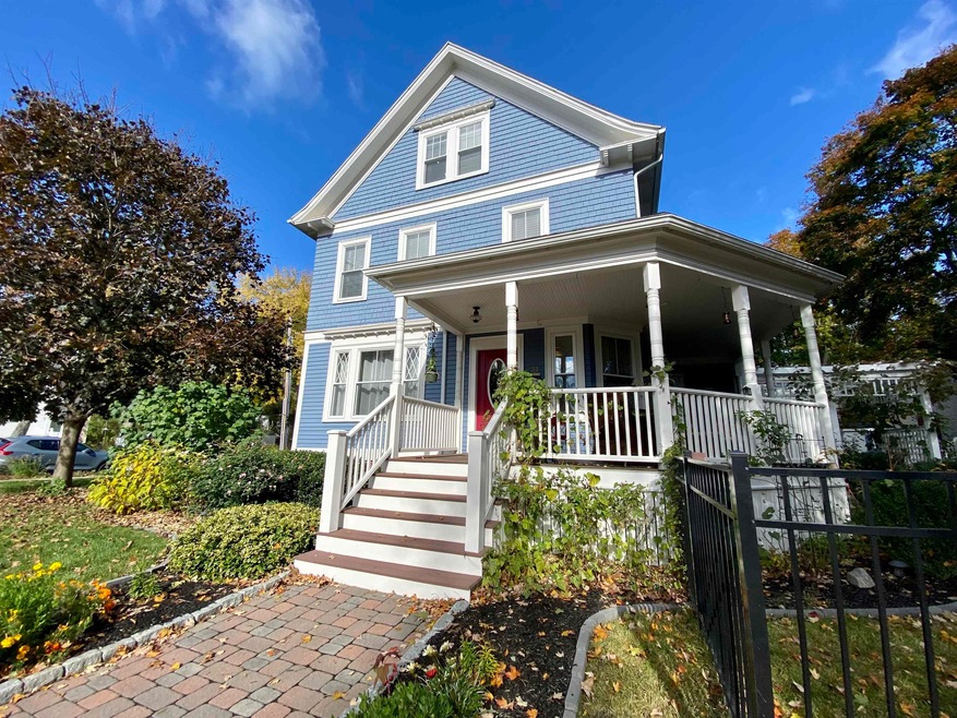 31 Hough St, Dover, NH 03820 - photo 1