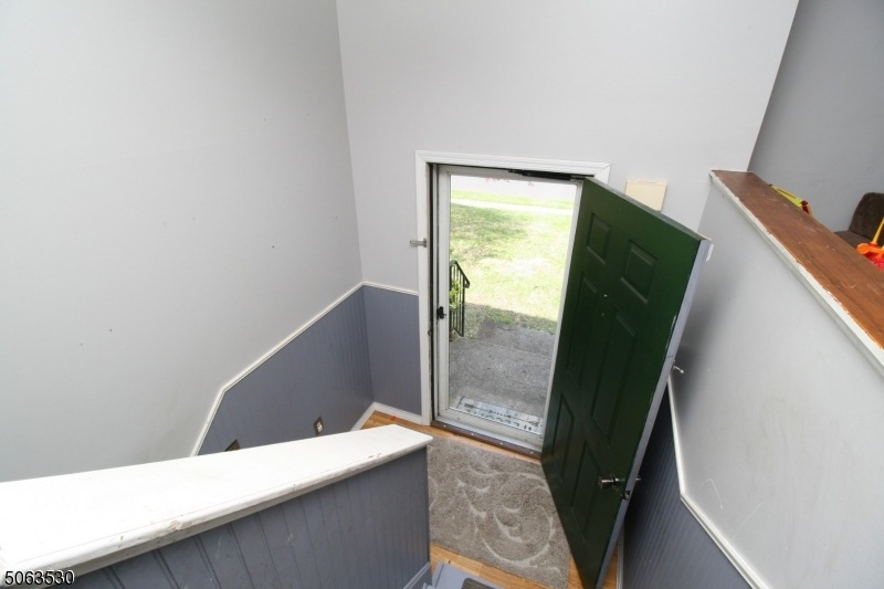 516 5th St, Belvidere, NJ 07823 - photo 1