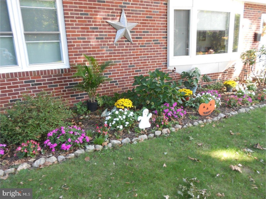 21 Walnut Rd, Wallingford, PA 19086 - photo 1