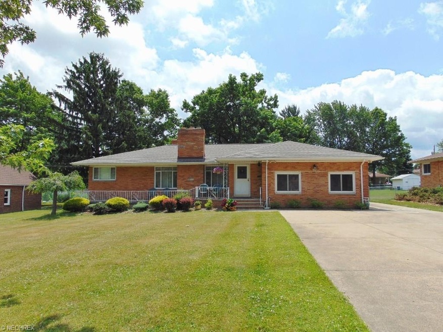 Welcome to 416 Mapleview Drive!!!