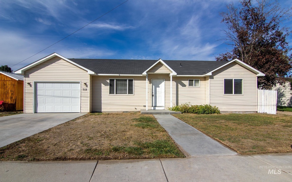 712 E Florida Ave, Nampa, ID 83686 - photo 1