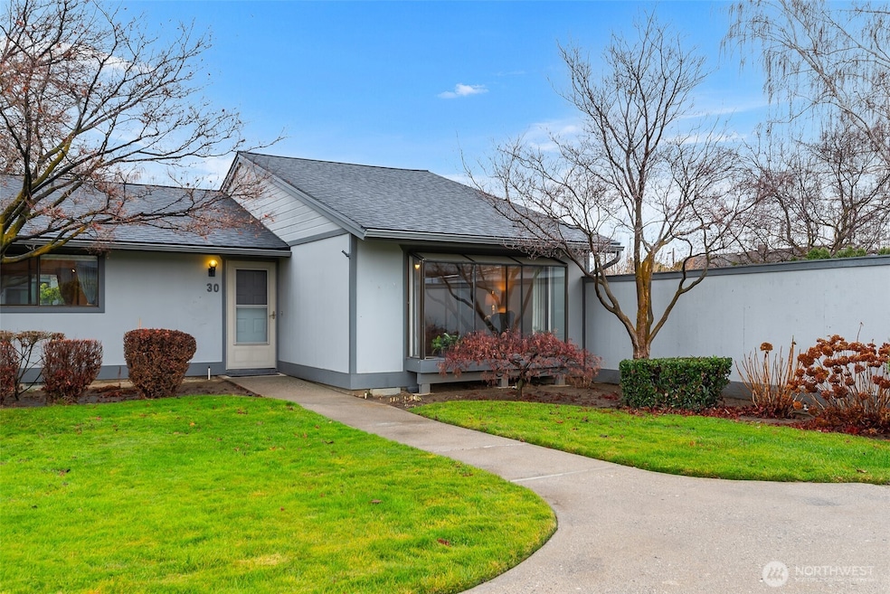 1310 Castlerock Ave unit 30, Wenatchee, WA 98801 - photo 1