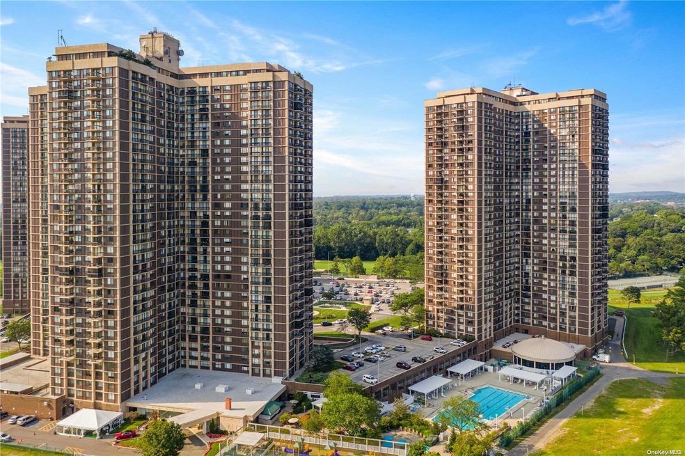North Shore Towers unit 27E, Floral Park, NY 11005 - photo 1