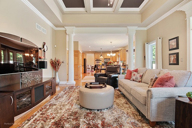 948 Knox Ln, Batavia, IL 60510 - photo 1