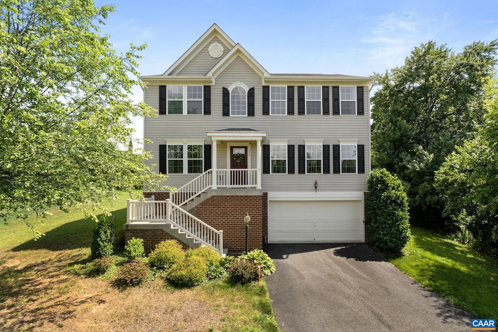 263 Holly Hill Dr, Barboursville, VA 22923 - photo 1