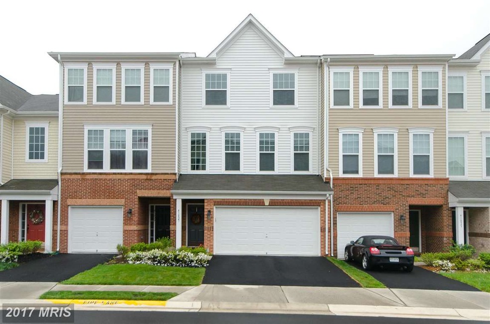 41827 Apatite Square, Aldie, VA 20105 - photo 1