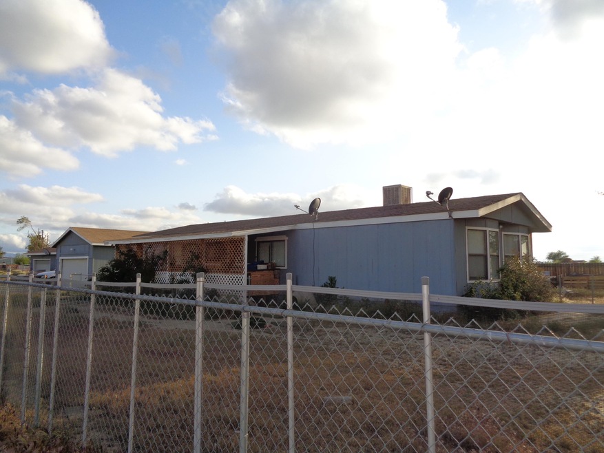 2679 58th St W, Rosamond, CA 93560 - photo 1