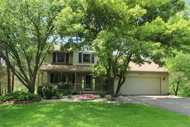 Welcome to 7707 Briarwood Circle!!
