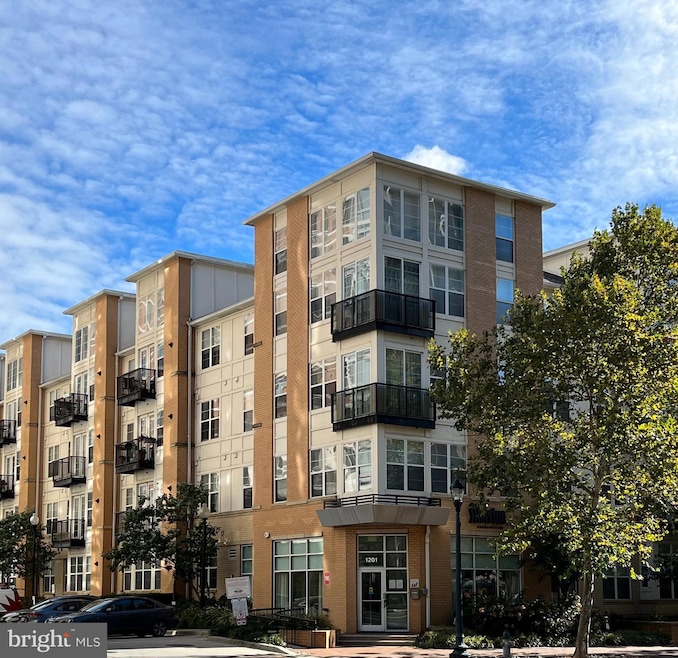 Silverton Condominiums unit 424, Silver Spring, MD 20910 - photo 1