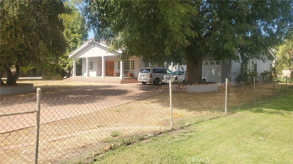 Under Contract $1,499,000