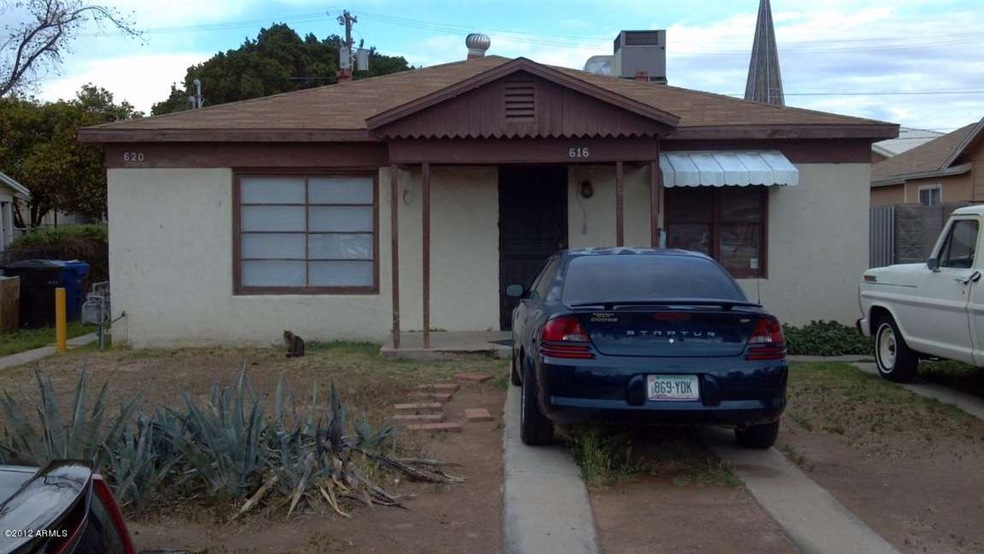 FRONT OF DUPLEX