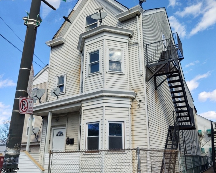 819 Main St, Paterson, NJ 07503 - photo 1
