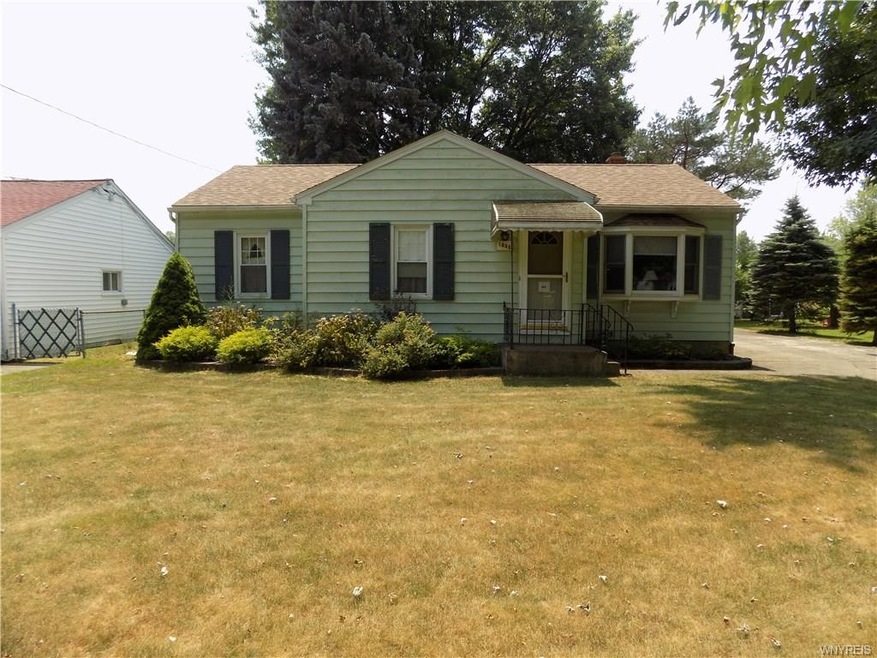 1333 Forbes St, North Tonawanda, NY 14120 - photo 1