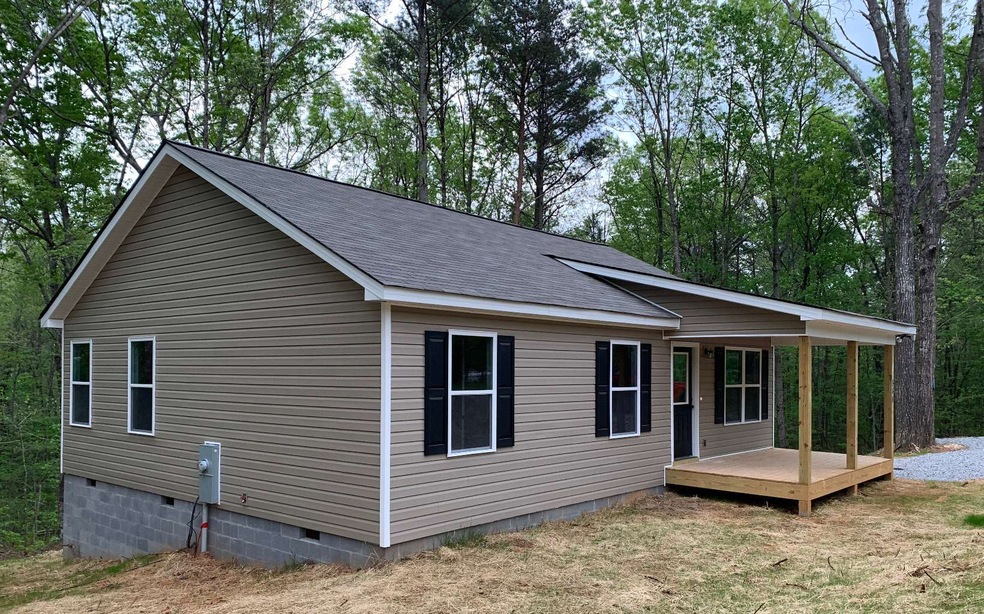 10 Round Oak Dr, Ellijay, GA 30540 - photo 1