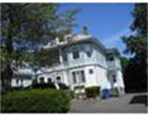 123 Weare St, Lawrence, MA 01843 - photo 1