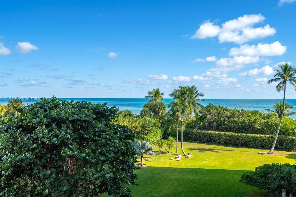 Island House Apartments unit 407-GR09, Key Biscayne, FL 33149 - photo 1