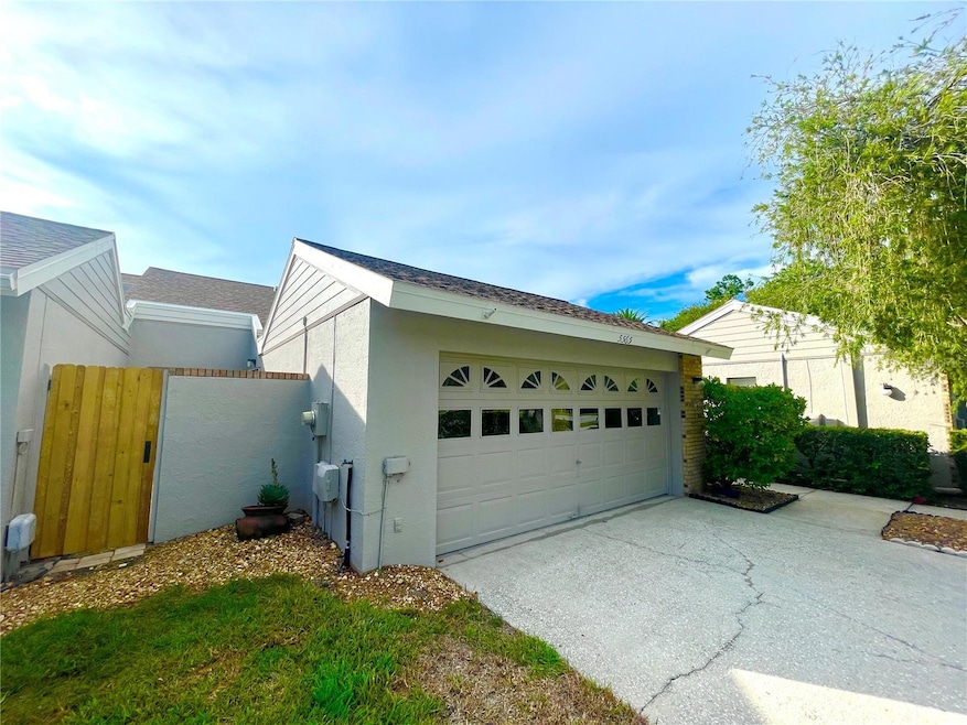 5565 Salem Square Dr N, Palm Harbor, FL 34685 - photo 1