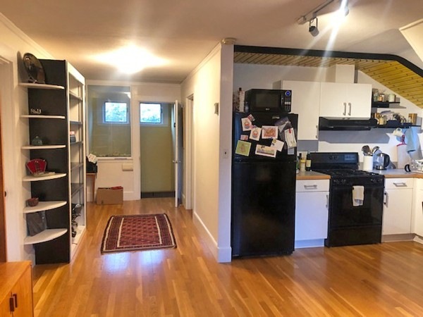 10 Dexter Rd unit 2, Newtonville, MA 02460 - photo 1