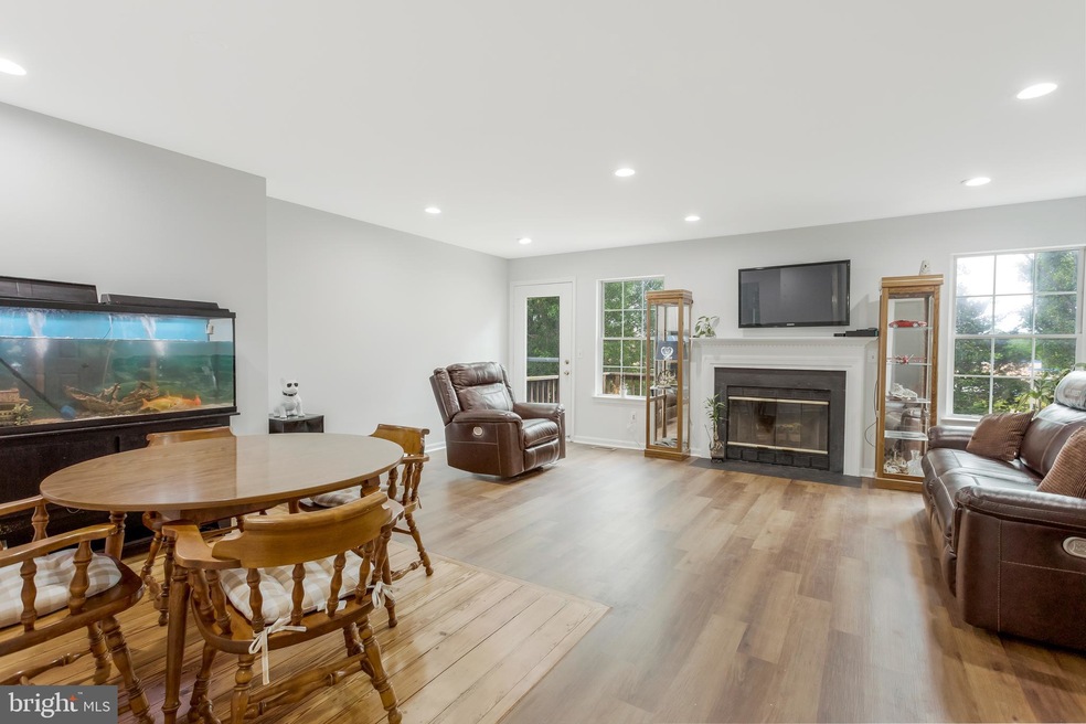 311 Mcdaniel Dr, Purcellville, VA 20132 - photo 1