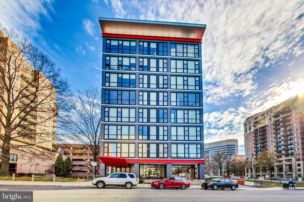 Octave 1320 unit 209, Silver Spring, MD 20910 - photo 1