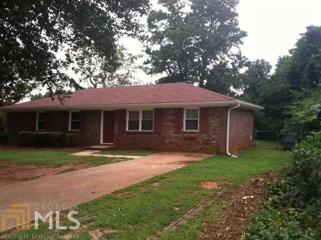 2955 Preston Dr, Rex, GA 30273 - photo 1