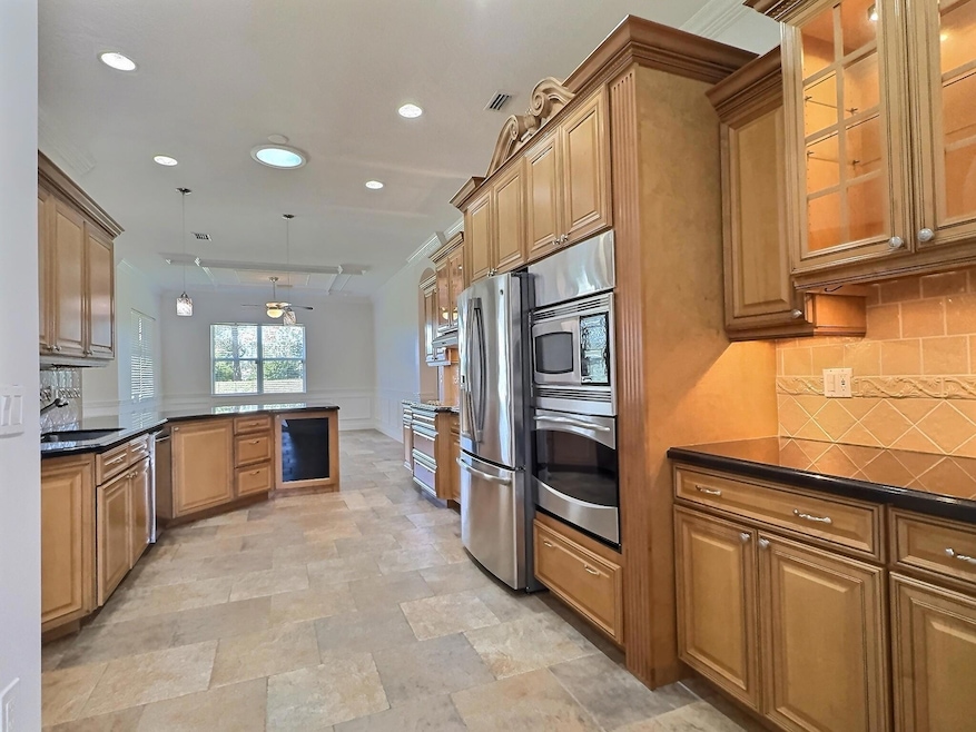 655 SW Long Key Ct, Port Saint Lucie, FL 34986 - photo 1