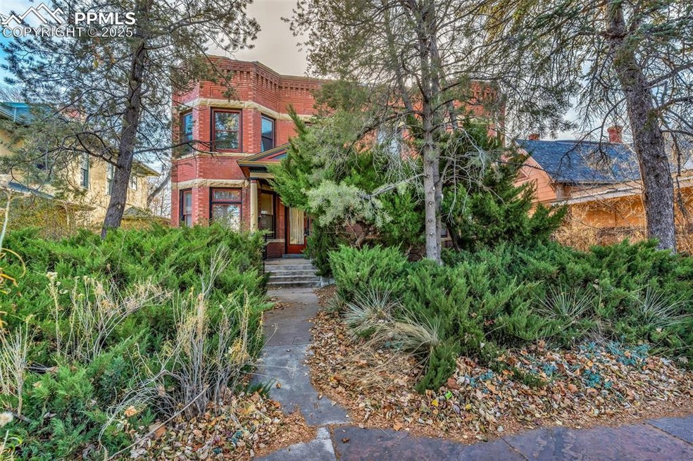 222 W Abriendo Ave unit 224, Pueblo, CO 81004 - photo 1