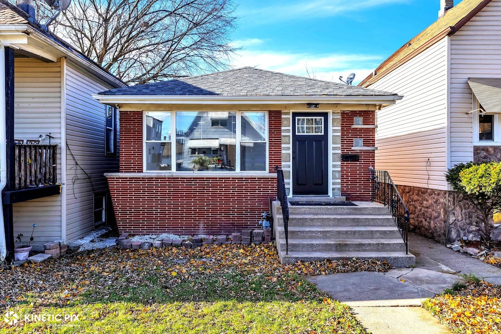 5440 S Seeley Ave, Chicago, IL 60609 - photo 1