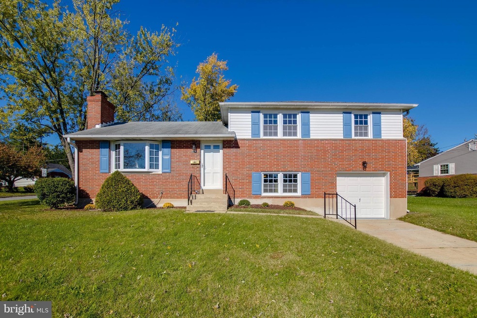 129 Hollow Brook Rd, Lutherville Timonium, MD 21093 - photo 1