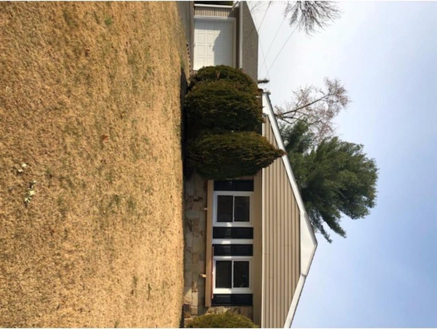 29 Fleetwood Place, Willingboro, NJ 08046 - photo 1