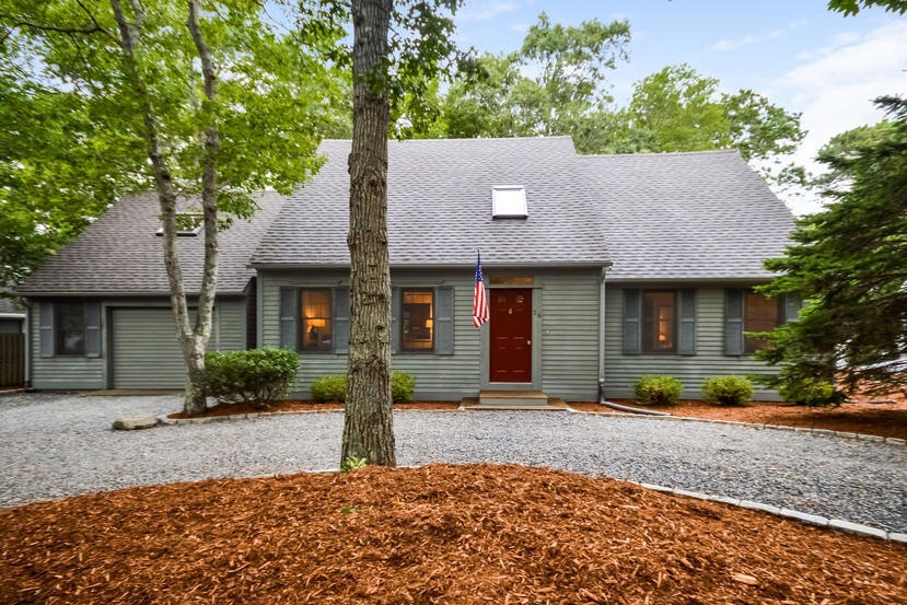 001-Front_View-4544460-small